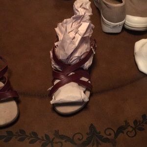 BASS Sunjun leather sandal